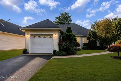 13 Jasmine Lane, Freehold, NJ 07728 - Photo 4
