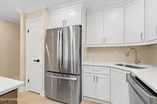 3 Surrey Ct, Monroe Township, NJ 08831 - Photo 2