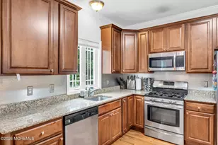 553 S Atlantic Ave, Matawan, NJ 07747 - Photo 14