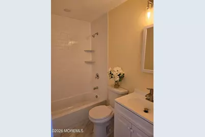 32 Sycamore Avenue, North Middletown, NJ 07748 - Photo 20