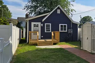 32 Sycamore Ave, North Middletown, NJ 07748 - Photo 1