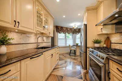 22 Aspen Avenue, Englishtown, NJ 07726 - Photo 6