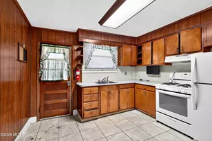 338 Hewitt St, Trenton, NJ 08611 - Photo 10