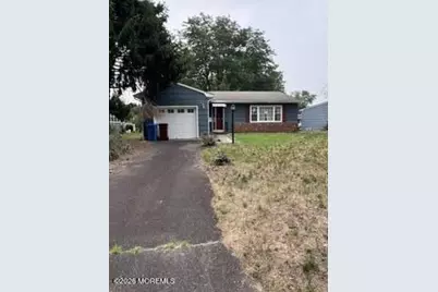 16 Edinburgh Drive, Toms River Township, NJ 08757 - Photo 2