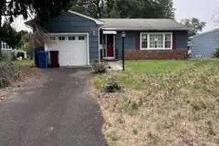 16 Edinburgh Dr, Toms River Township, NJ 08757 - Photo 2