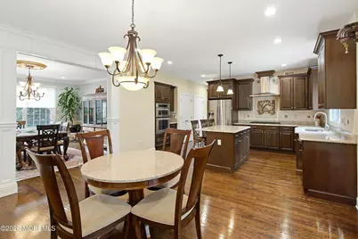102 Hidden Pond Court, Manalapan Township, NJ 07726 - Photo 24