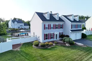41 St Johns Dr, Freehold, NJ 07728 - Photo 4