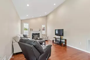 41 St Johns Dr, Freehold, NJ 07728 - Photo 18
