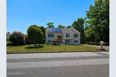 21 Sylvan Boulevard, Howell Township, NJ 07731 - Photo 2