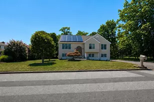 21 Sylvan Blvd, Howell Township, NJ 07731 - Photo 2