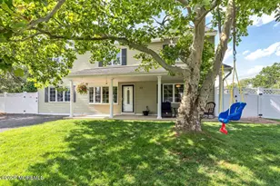 39 Appleton Dr, Hazlet Township, NJ 07730 - Photo 1