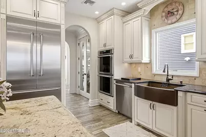14 Lagoon Drive W, Toms River Township, NJ 08753 - Photo 22