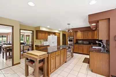 5 Lucas Lane, Millstone Township, NJ 08510 - Photo 32