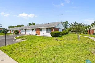 355A Dorchester Dr, Lakewood, NJ 08701 - Photo 16