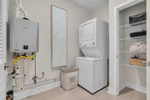 29211 Radford Ct, Monroe Township, NJ 08831 - Photo 6