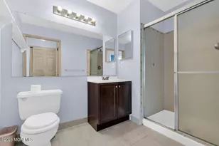 143 Sapphire Ln, Franklin, NJ 08823 - Photo 14