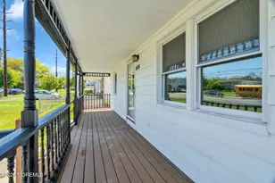 414 S Pine Ave, South Amboy, NJ 08879 - Photo 2