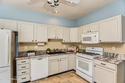 612 Harrier Drive #612, Monroe Township, NJ 08831 - Photo 8