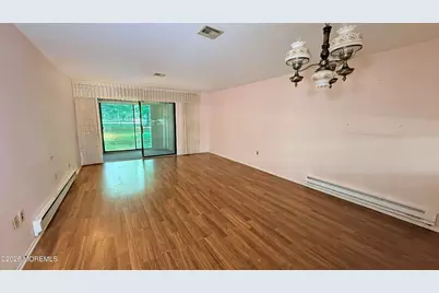 181 Arrowood Road #B, Manalapan Township, NJ 07726 - Photo 4