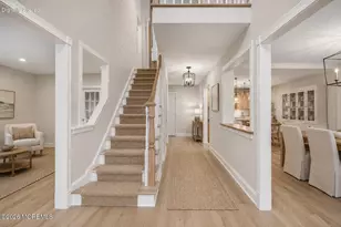 6 Kimberly Ct, Manalapan Township, NJ 07726 - Photo 4