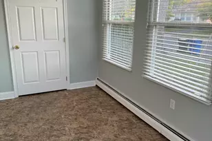 19 Niagara Dr, Toms River Township, NJ 08753 - Photo 2