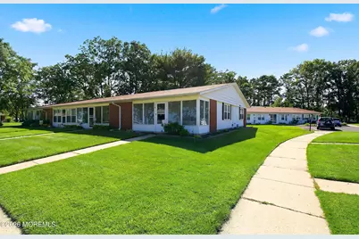 1121D Argyll Circle #D, Lakewood, NJ 08701 - Photo 2