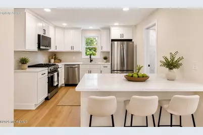 17 Henry Street, Freehold, NJ 07728 - Photo 16