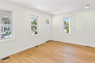 17 Henry St, Freehold, NJ 07728 - Photo 12