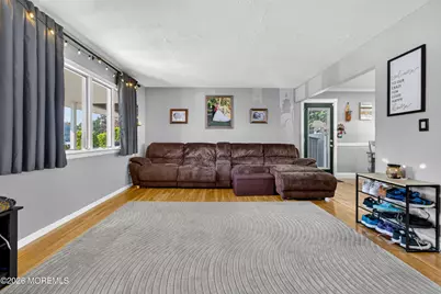 5 Jupiter Court, South Amboy, NJ 08879 - Photo 4