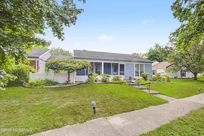 871 Liverpool Circle #B, Manchester Township, NJ 08759 - Photo 4