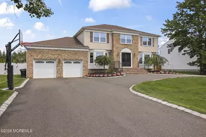 45 S Foxcroft Drive, Manalapan Township, NJ 07726 - Photo 4