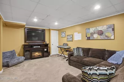 45 S Foxcroft Drive, Manalapan Township, NJ 07726 - Photo 40
