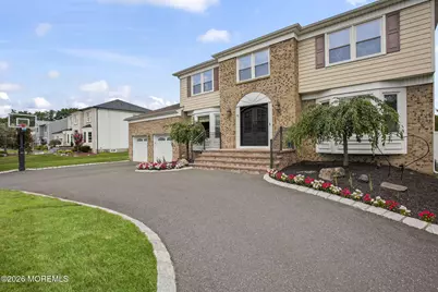 45 S Foxcroft Drive, Manalapan Township, NJ 07726 - Photo 6