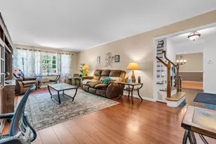 2 Lakeland Dr, Matawan, NJ 07747 - Photo 14