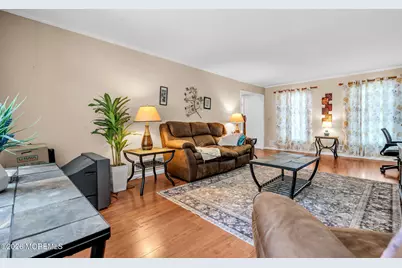 2 Lakeland Drive, Matawan, NJ 07747 - Photo 16