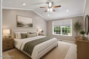 90 Banyan Blvd, Holmdel, NJ 07733 - Photo 20