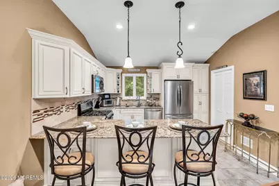 334 Stuart Avenue, Toms River Township, NJ 08755 - Photo 8