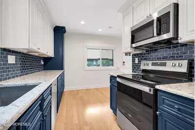 10 Medford Court, Red Bank, NJ 07701 - Photo 8