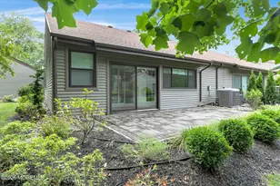 10 Medford Ct, Red Bank, NJ 07701 - Photo 22