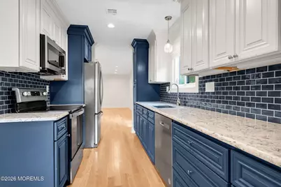 10 Medford Court, Red Bank, NJ 07701 - Photo 4