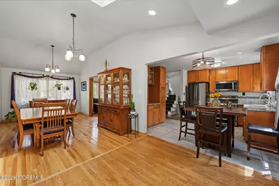 8 Bradford Road, East Brunswick Township, NJ 08816 - Photo 6