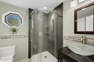 8 Bradford Rd, East Brunswick Township, NJ 08816 - Photo 20