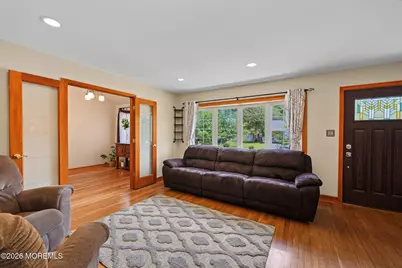 8 Bradford Road, East Brunswick Township, NJ 08816 - Photo 4