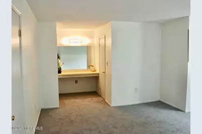 59 Covington Court, East Brunswick Township, NJ 08816 - Photo 6