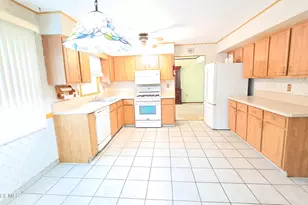 19 Brook St, Farmingdale, NJ 07727 - Photo 8
