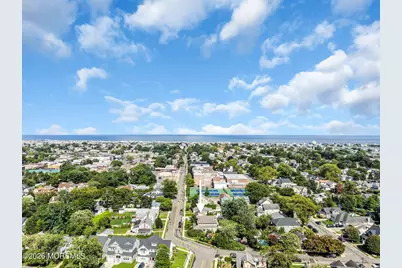 806 Trenton Avenue, Point Pleasant Beach, NJ 08742 - Photo 32