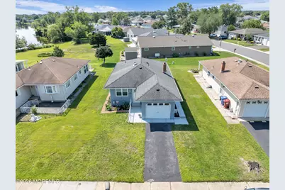 26 Bananier Drive, Toms River Township, NJ 08757 - Photo 14