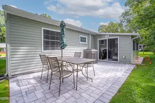 17 Texas Blvd, Whiting, NJ 08759 - Photo 10