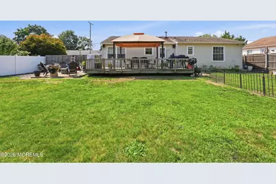 1209 Pacific Avenue, Beachwood, NJ 08722 - Photo 14
