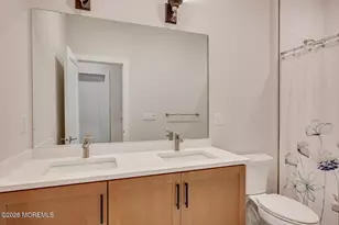 16 Valiant Ct, Middletown, NJ 07748 - Photo 28